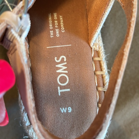 NWT TOMS Monica natural Oxford wedge size size 9, never worn - Picture 11 of 12